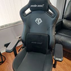 Anda Seat Kaiser 3 Gaming Chair