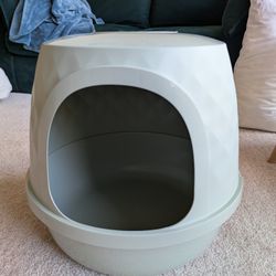 ExquisiCat Dome Litter Box 