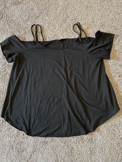 Womens 2x Strappy Sleeve Top