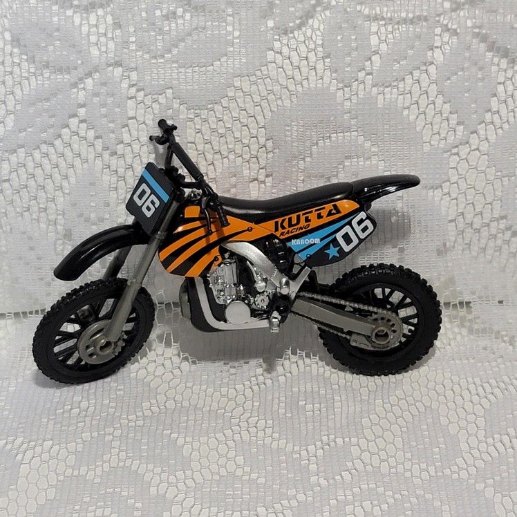Kutta Racing Kids Toy Motorcycle Model Black and Orange with Blue Star 3603KT01