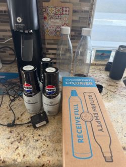 Soda maker