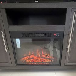 Electric Fireplace TV Stand / Media Console – Excellent Condition