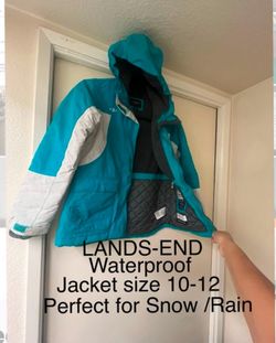 Lands End Waterproof Kids JACKET GREAT FOR SNOW TOO  SIZE 10/12.        15$ 