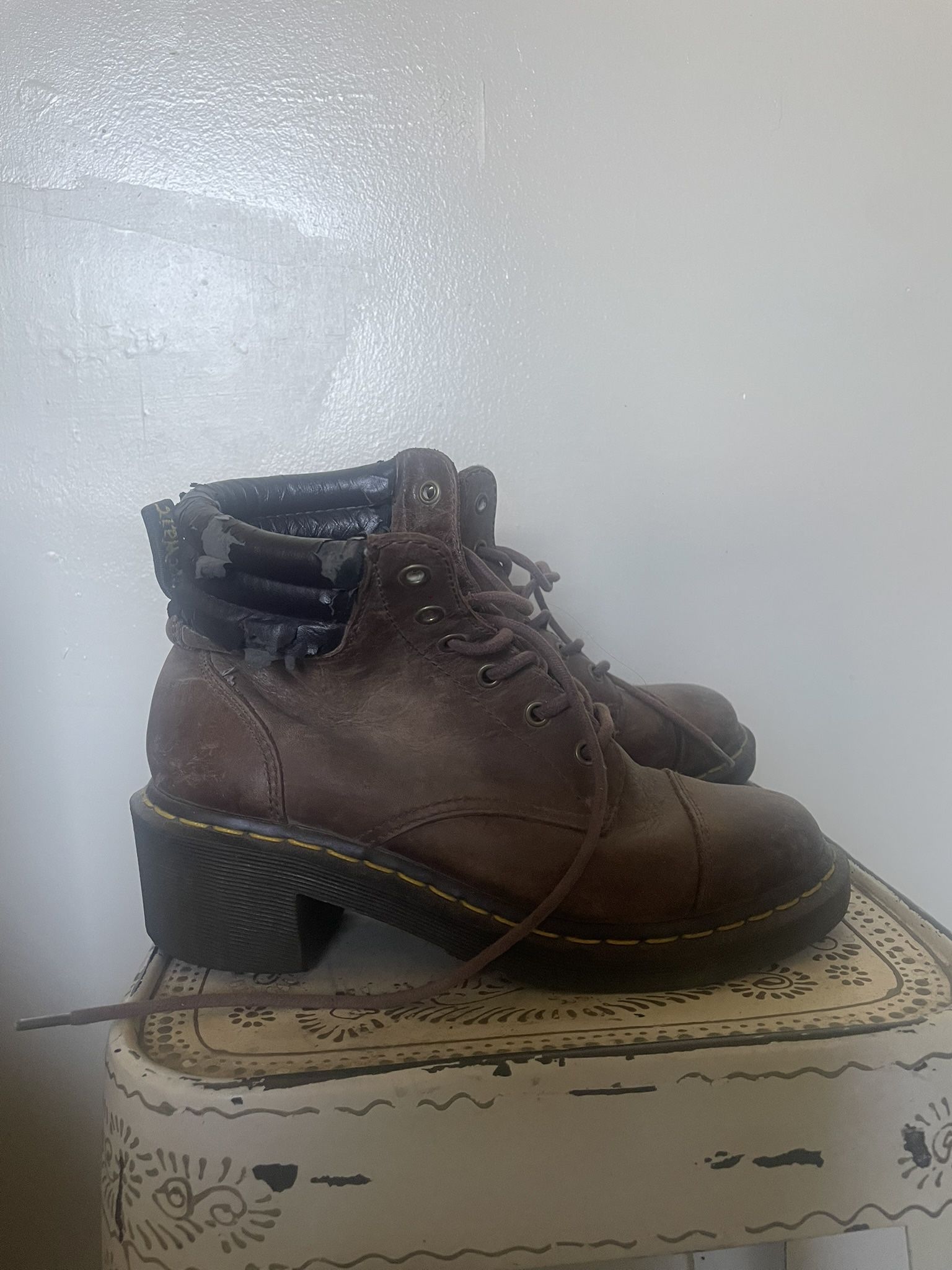 RARE Vintage Women’s Dr Martens Heeled Boots