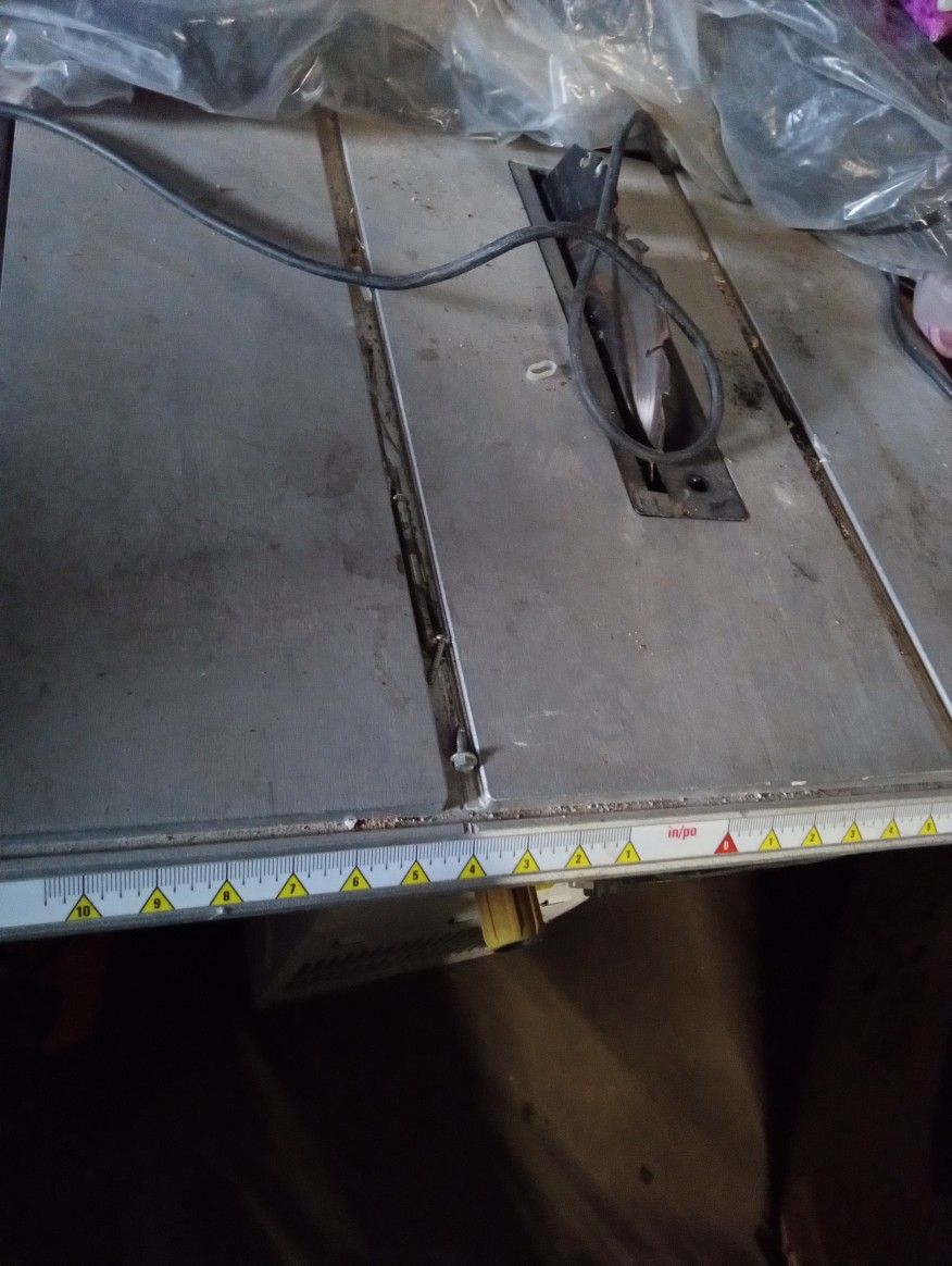 Table Saw