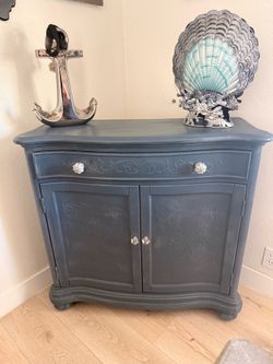 Credenza