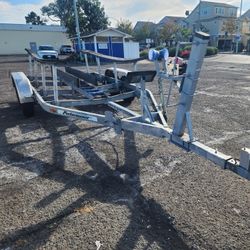 2006 Performance Boat TRAILER 2 AXLE 