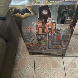 Batman mega batcave