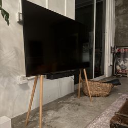 Samsung QLED Q60T 55” / Bose TV Speaker / JALG OAK / Natural Oil Wax TV stand