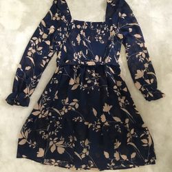 Simplee Navy Blue Floral Flowy Dress sz L.