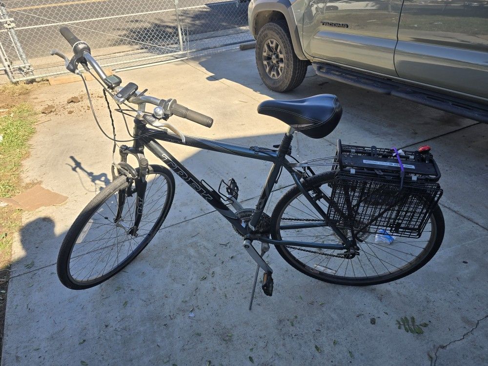 Trek Mens Bike