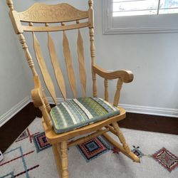 Solid Wood Rocking Chair In Great Condition Looks Like New