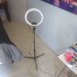 Cool Light Stand  With Phone Stand Attachment