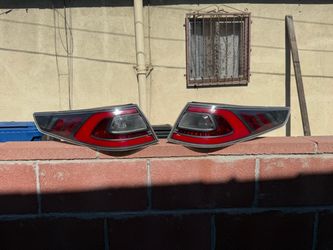 2015 Kia optima hybrid tail lights