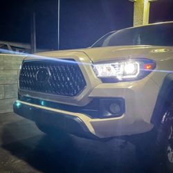 9005 LED Headlight Bulbs, 350% Brighter, HB3 LED High Beam, Mini Size LED Headlight Conversion Kit, 6000K Cool White 