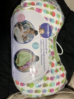 Nursing Set Pillow And Slipcover With Wrap New