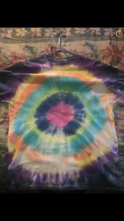 Men’s XL tie dye t shirt