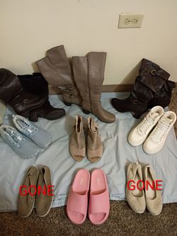 WOMAN'S SHOES, SIZE 10