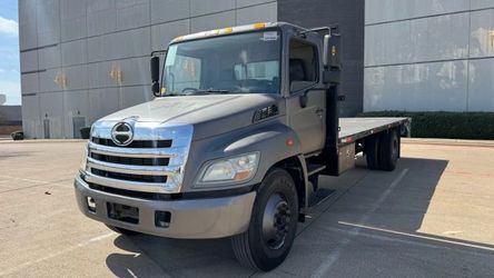 2013 Hino 268