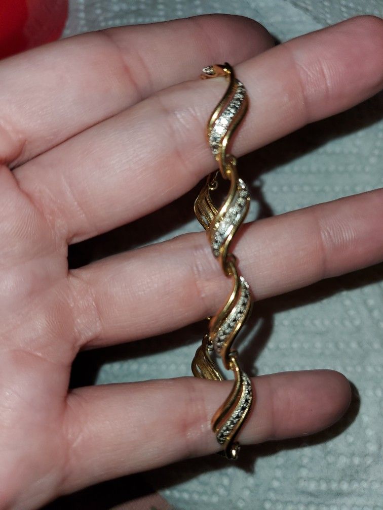 .925 Silver With Gold Plate Bracelet. So Cute.