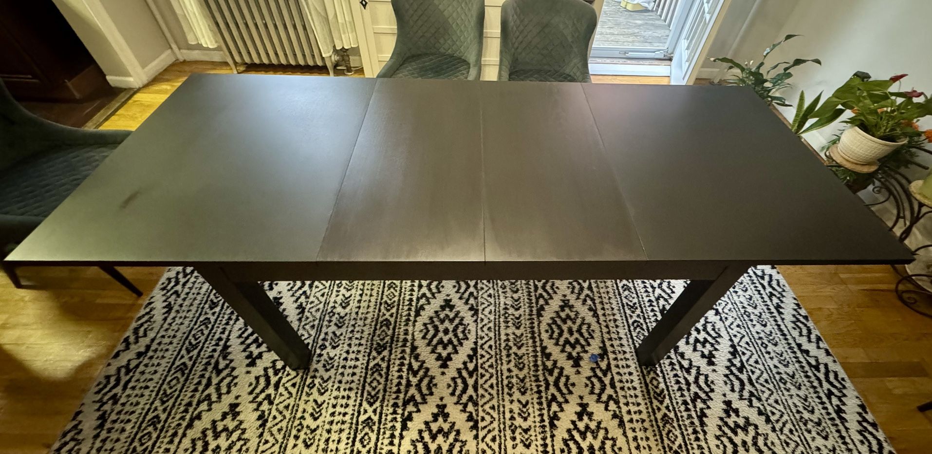 Dinning Table