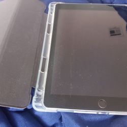 Ipad 5th Generation Compatible With Newest IOS for Sale in Las Vegas, NV -  OfferUp