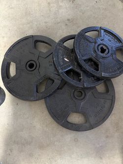 Weider Weight Plates 2 - 25 lb and 2 -10lb with bar
