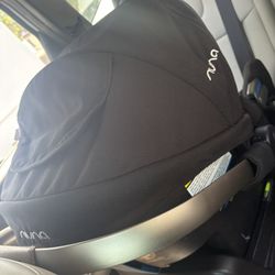 Nuna Infant  Car seat
