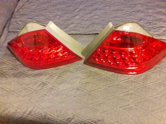 06 07 accord sedan oem tail lights.L/R