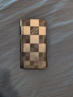 Louis Vuitton Credit Card Wallet With Zipper