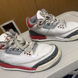 Jordan 3 Retro Fire ReD 4.5y