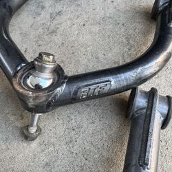 Silverado BTF Upper Control Arms 
