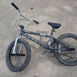 BMX Mongoose Rebel Bike