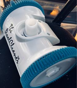 Pool cleaner 2 wheel Hayward New!