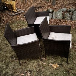 Smaller Set Of Patio Furniture 