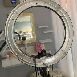 Adjustable Right Light 18inch Needs Bulb