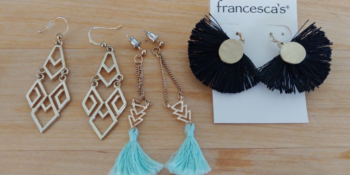 Trendy jewelry: earrings, Bangles, bracelets