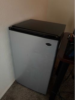 Mini Fridge with Freezer