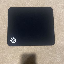 Logitech mousepad