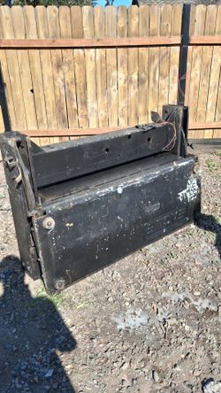 Lift gate