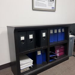 Wood bookcase (Length:47.5inxWidth:15.5inxHeight:32in)