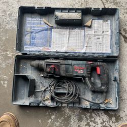 Bosch bulldog Xtreme rotary hammer