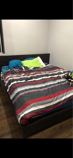 Queen size custom bed frame