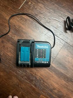 Makita battery charger
