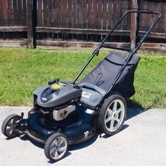 Lawn Mower With Bag 