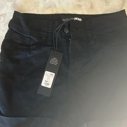 Fashion Nova Shorts Size 1