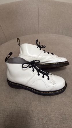 Dr. Martens / Doc Martens - men’s sz 11 - church model boot