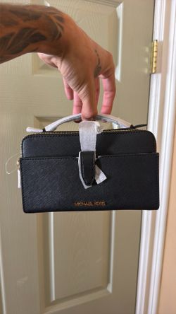 Michael Kors MD black bag