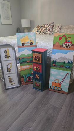 Lot heavy equipment boy room decor. 4 small drawer storage, 3 framed art pieces.