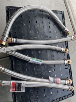 3/4 in. FIP x 3/4 in. FIP x 24 in. Stainless Steel Water Heater Supply Line